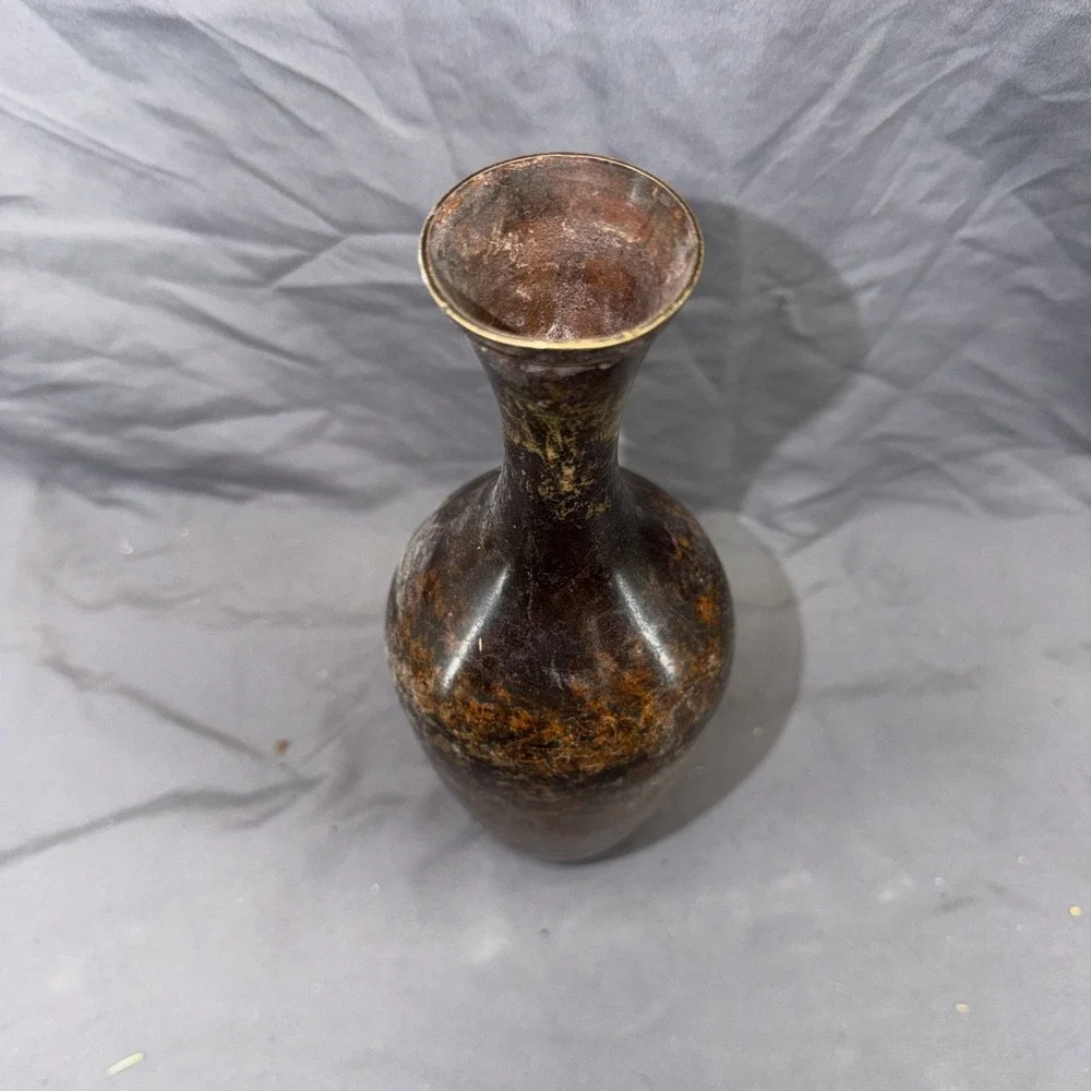 Vase Made In India 10 Inches Tall X3 1/2 Wide